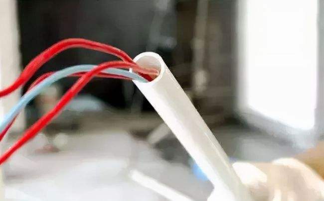 排管、電纜溝、穿管敷設(shè)在什么情況下采用？需要注意什么？